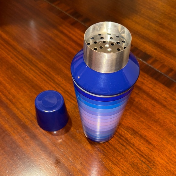 Jonathan Adler Blue and Purple Scala Cocktail Shaker - Picture 5 of 5